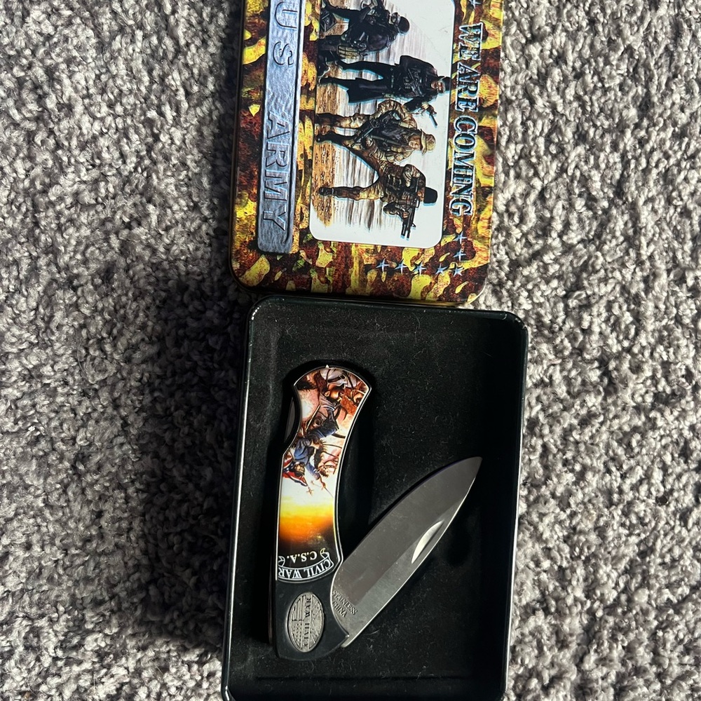 Military Graphic Folding Pocket Knife - Black Handle